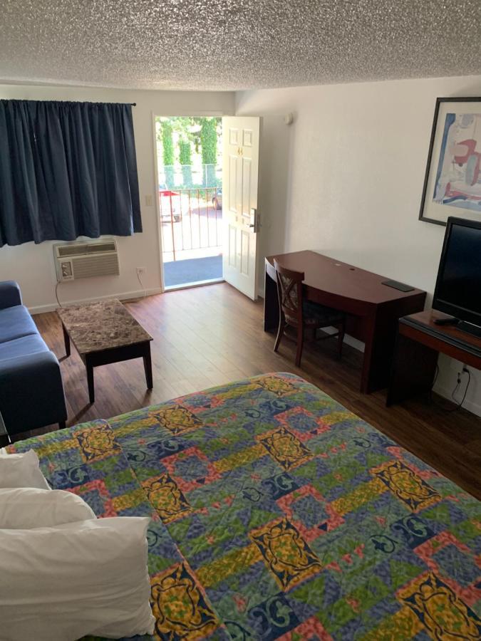 Smokey Point Motor Inn Άρλινγκτον Εξωτερικό φωτογραφία